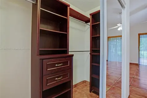 5025 NW 95th Drive Coral Springs FL 33076