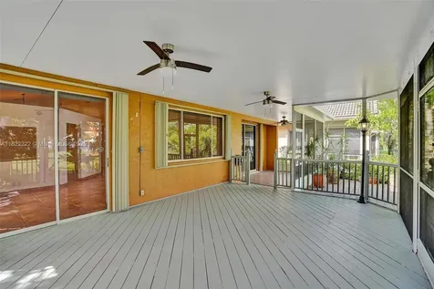 5025 NW 95th Drive Coral Springs FL 33076