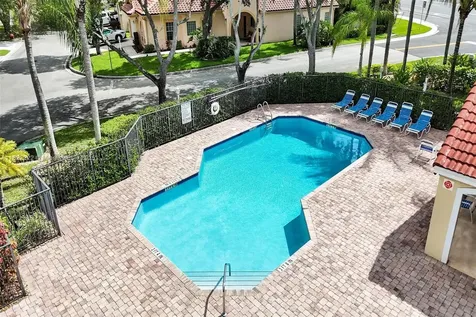 5025 NW 95th Drive Coral Springs FL 33076