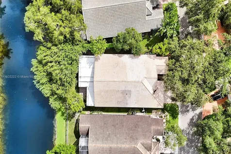 5025 NW 95th Drive Coral Springs FL 33076