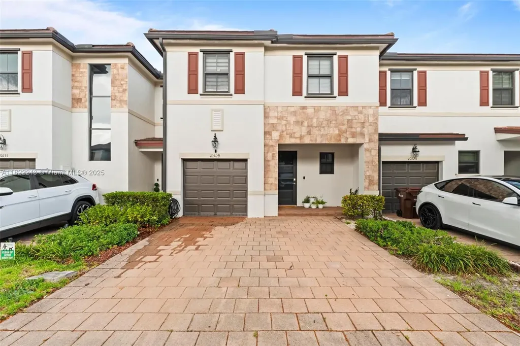10129 W 32nd Lane Hialeah FL 33018