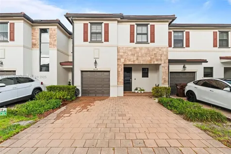 10129 W 32nd Lane Hialeah FL 33018