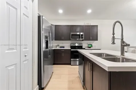 10129 W 32nd Lane Hialeah FL 33018