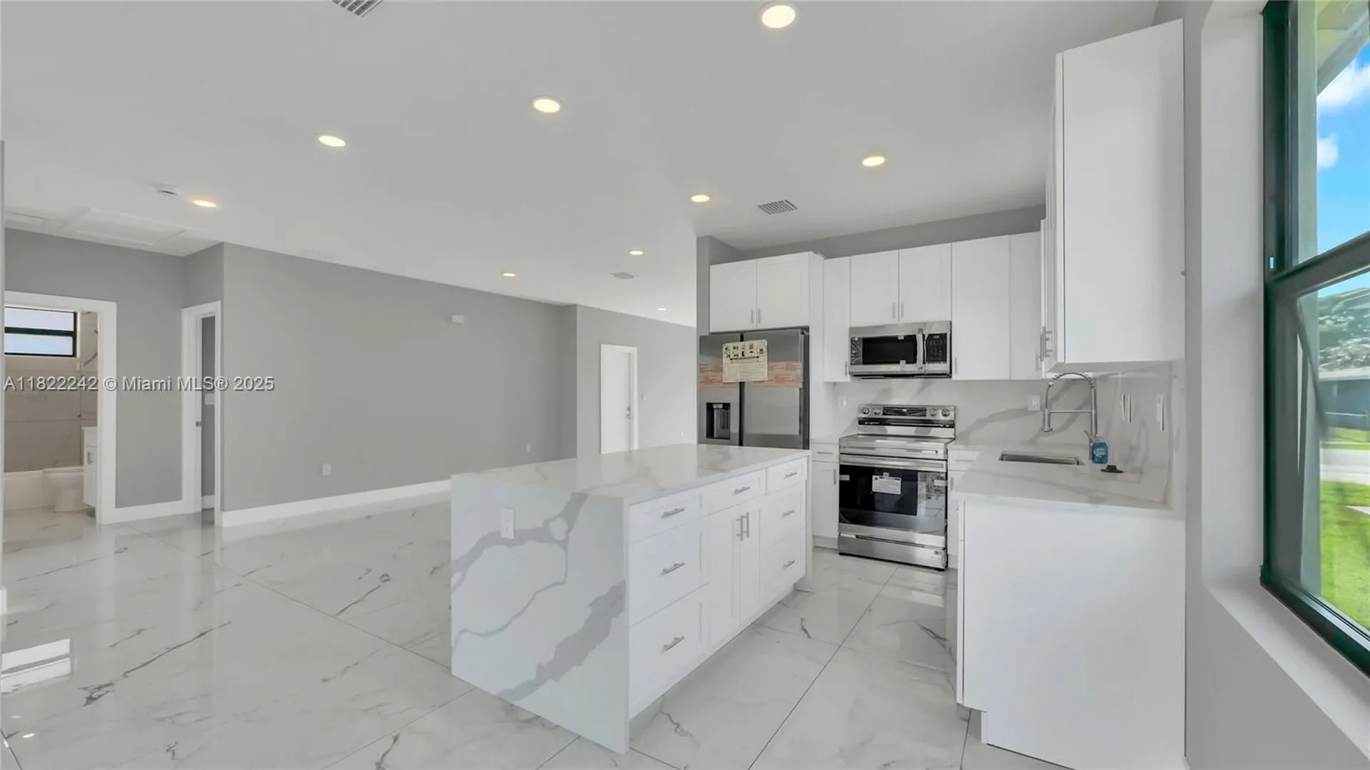 1240 NW 30th Avenue Fort Lauderdale FL 33311