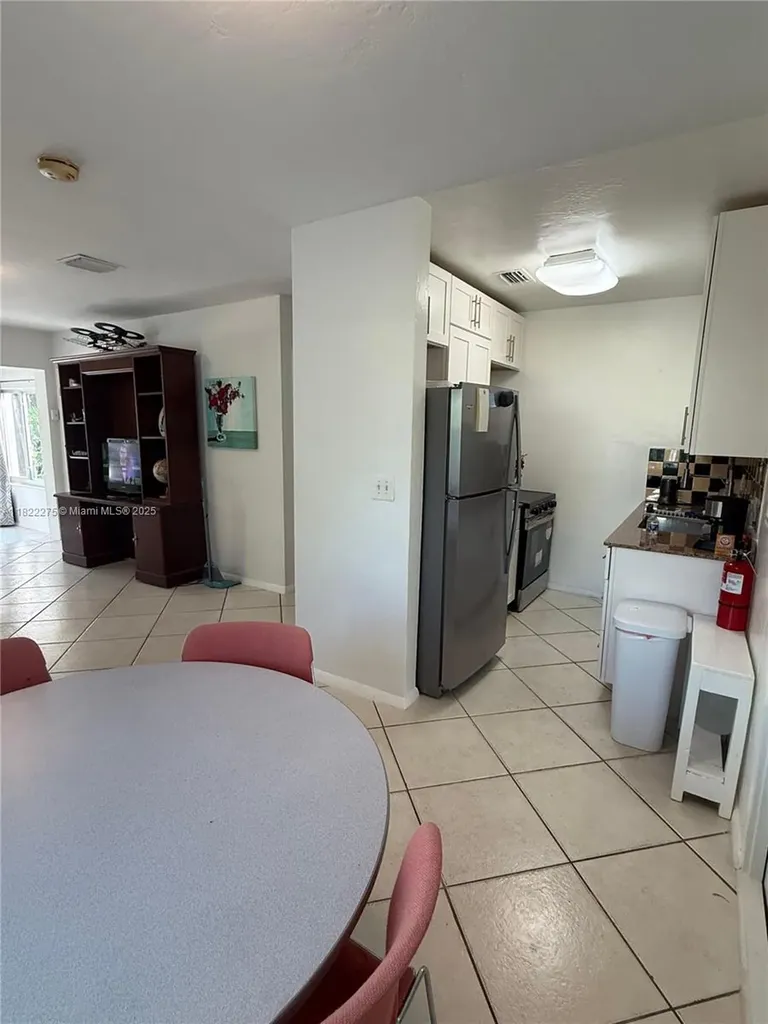 205 SW 21st Way Fort Lauderdale FL 33312