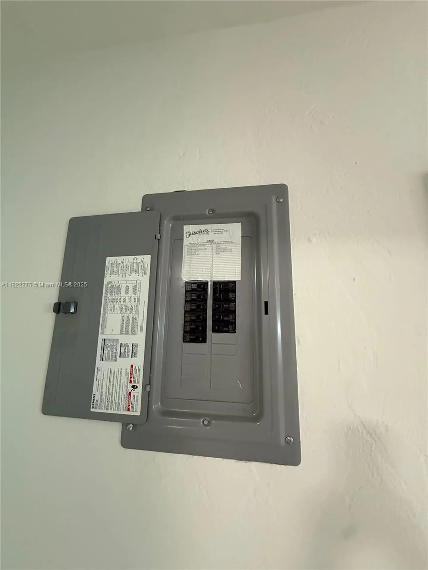 205 SW 21st Way Fort Lauderdale FL 33312