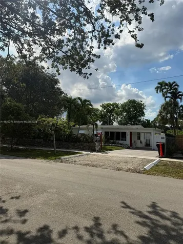 205 SW 21st Way Fort Lauderdale FL 33312