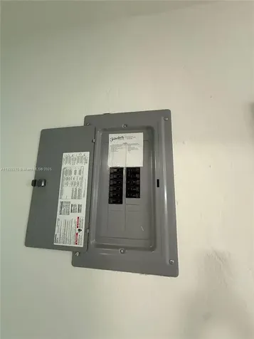 205 SW 21st Way Fort Lauderdale FL 33312