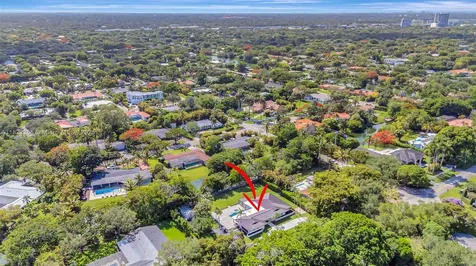 11230 SW 69th Court Pinecrest FL 33156