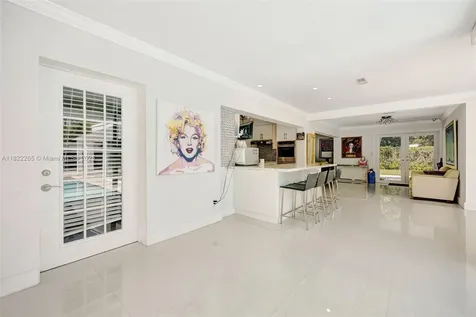 11230 SW 69th Court Pinecrest FL 33156