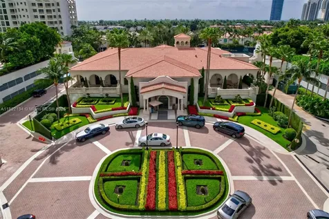 19925 NE 39th Place Aventura FL 33180