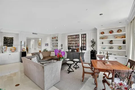 19925 NE 39th Place Aventura FL 33180