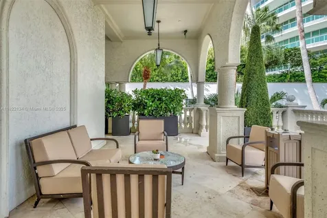 19925 NE 39th Place Aventura FL 33180