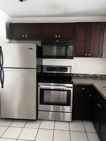 498 NW 165th Street Road Miami FL 33169