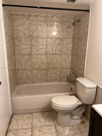 498 NW 165th Street Road Miami FL 33169