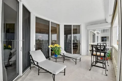19925 NE 39th Place Aventura FL 33180