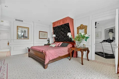 19925 NE 39th Place Aventura FL 33180