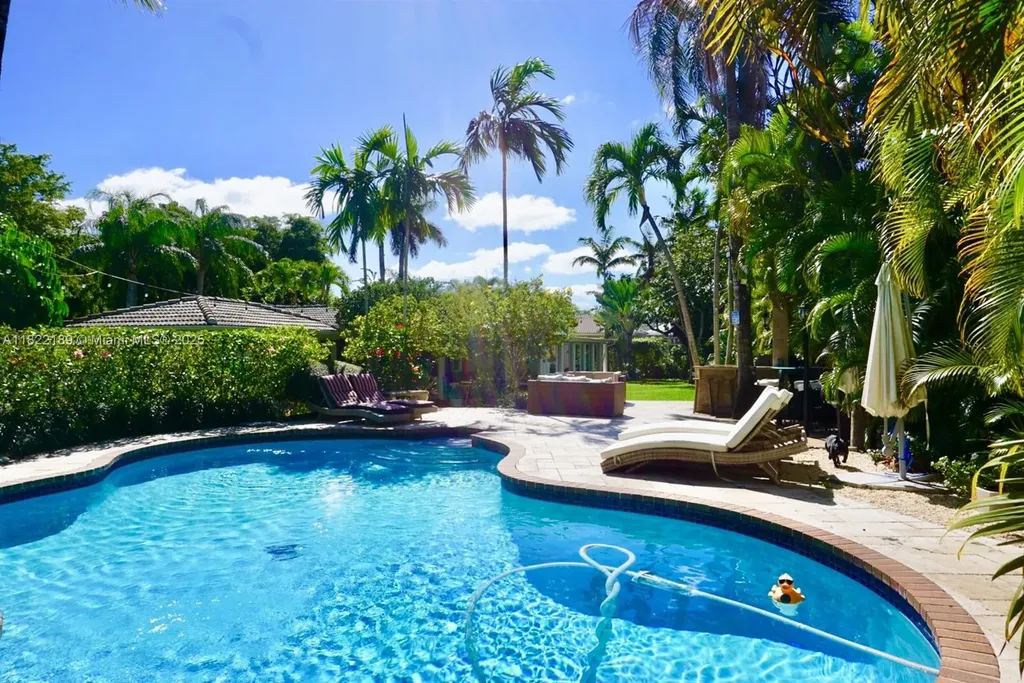 13200 SW 59th Avenue Pinecrest FL 33156
