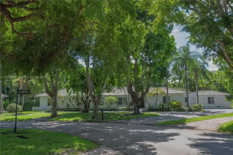 13200 SW 59th Avenue Pinecrest FL 33156