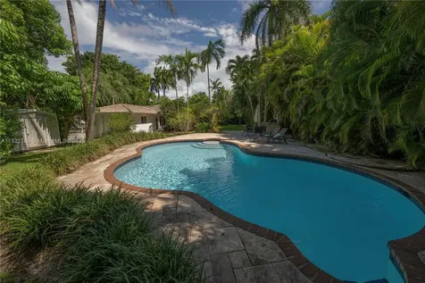 13200 SW 59th Avenue Pinecrest FL 33156