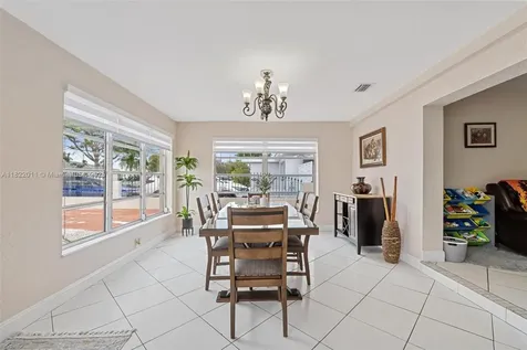 230 W 47th Street Hialeah FL 33012