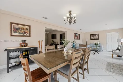 230 W 47th Street Hialeah FL 33012