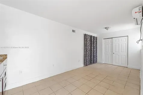 230 W 47th Street Hialeah FL 33012