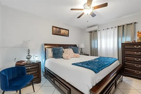 230 W 47th Street Hialeah FL 33012