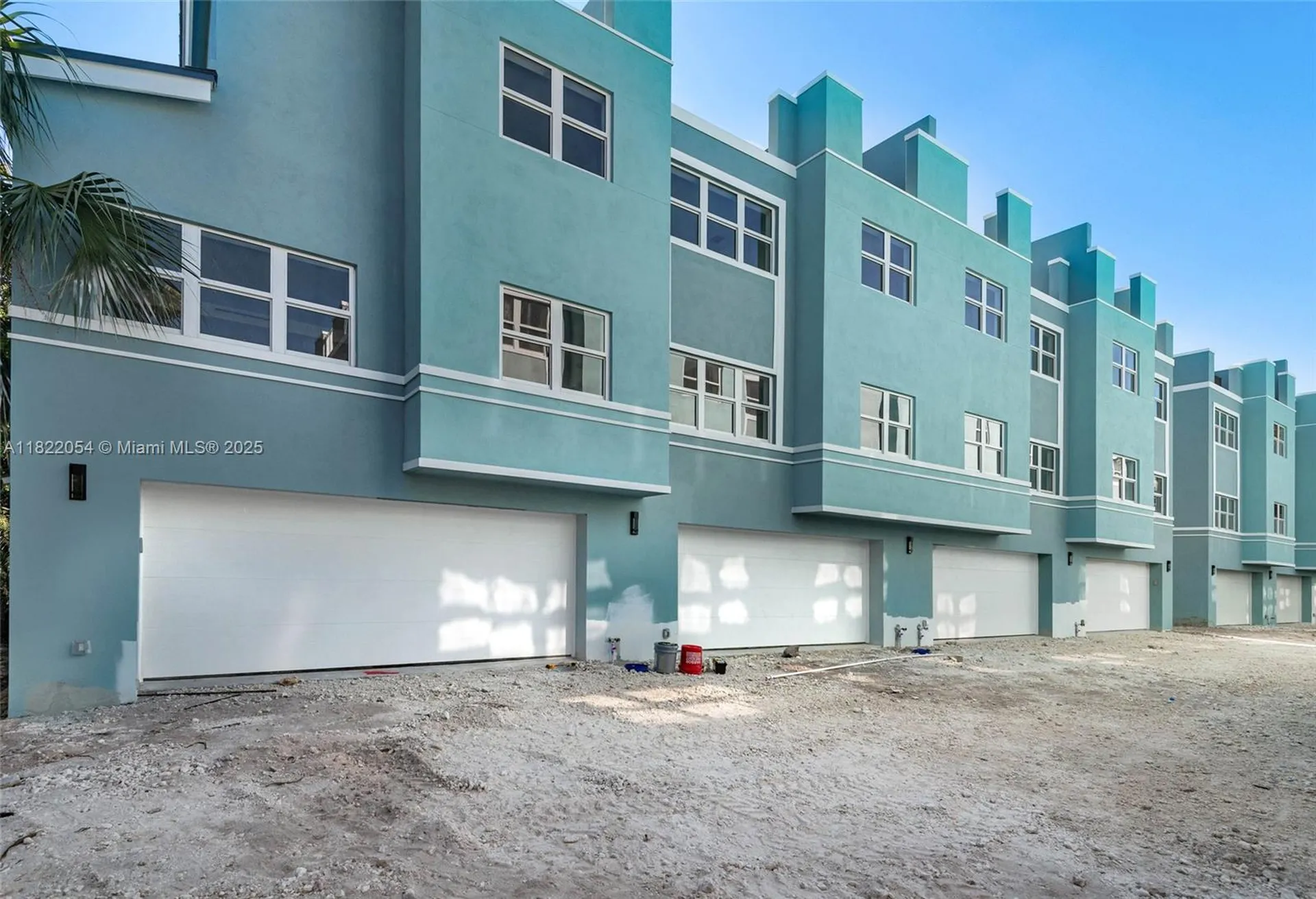 824 SE 12th Court Fort Lauderdale FL 33316
