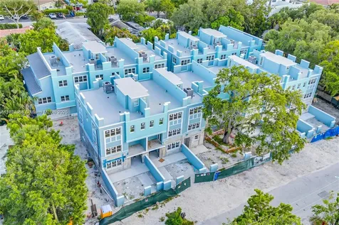 824 SE 12th Court Fort Lauderdale FL 33316