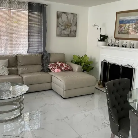 1924 NW 35th Street Miami FL 33142