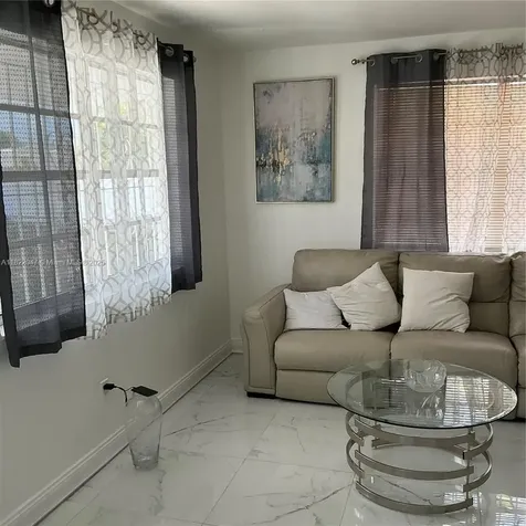 1924 NW 35th Street Miami FL 33142