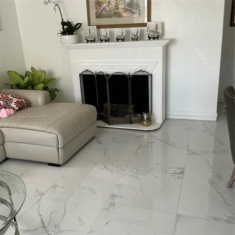 1924 NW 35th Street Miami FL 33142