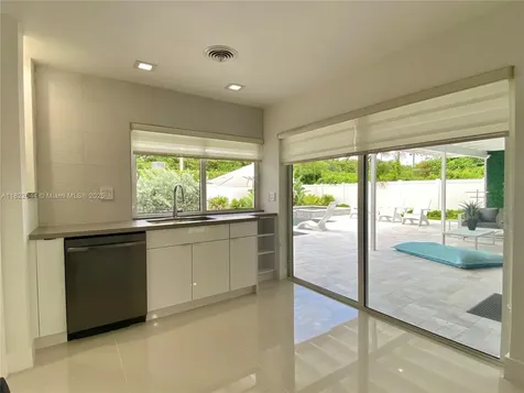 1321 Garfield Street Hollywood FL 33019