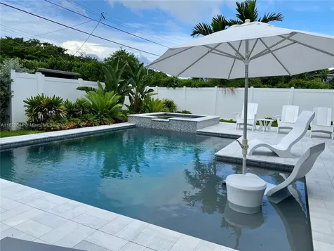 1321 Garfield Street Hollywood FL 33019