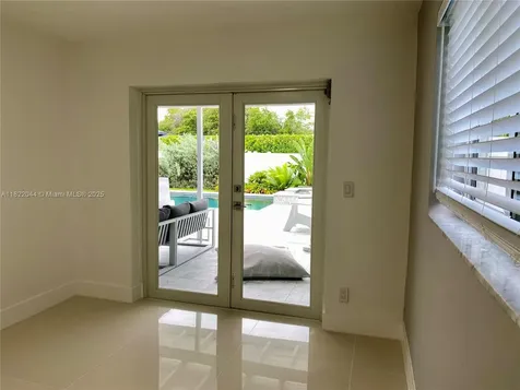 1321 Garfield Street Hollywood FL 33019