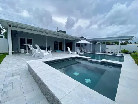 1321 Garfield Street Hollywood FL 33019