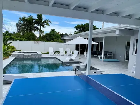 1321 Garfield Street Hollywood FL 33019