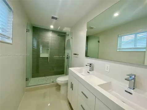1321 Garfield Street Hollywood FL 33019