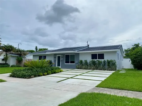 1321 Garfield Street Hollywood FL 33019