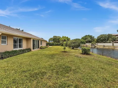 3920 NW 20th Street Coconut Creek FL 33066