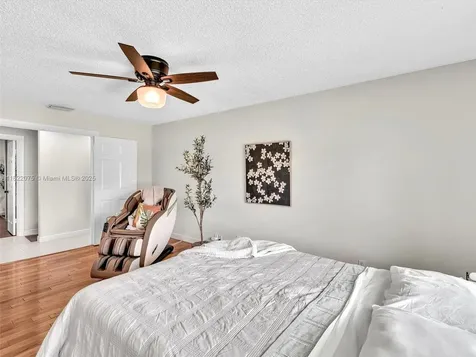3920 NW 20th Street Coconut Creek FL 33066