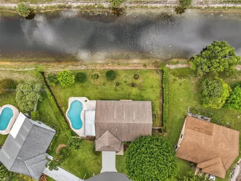 3920 NW 20th Street Coconut Creek FL 33066