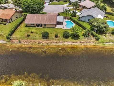 3920 NW 20th Street Coconut Creek FL 33066