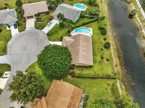 3920 NW 20th Street Coconut Creek FL 33066