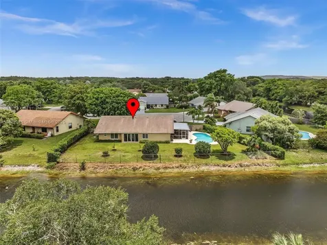 3920 NW 20th Street Coconut Creek FL 33066
