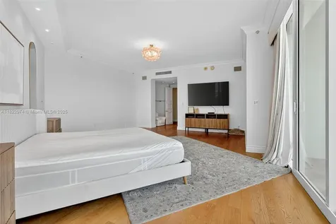 20155 NE 38th Court Aventura FL 33180
