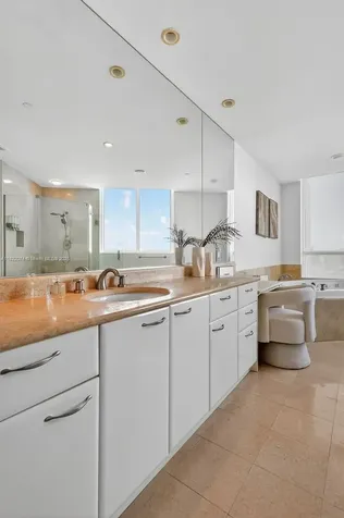 20155 NE 38th Court Aventura FL 33180