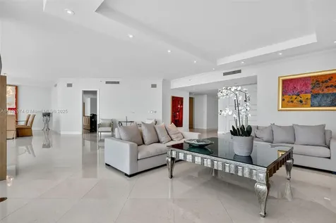 20155 NE 38th Court Aventura FL 33180