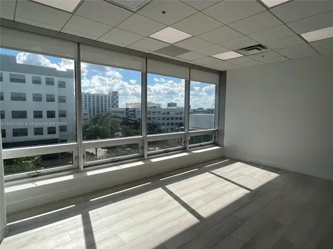 20900 NE 30th Avenue Aventura FL 33180